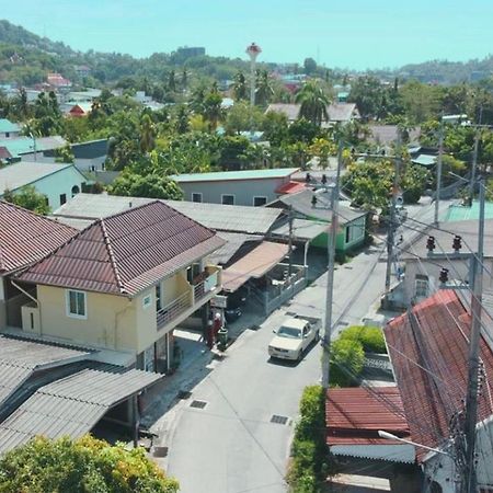Bangtao Corner Apartment Pantai Bang Tao Luaran gambar