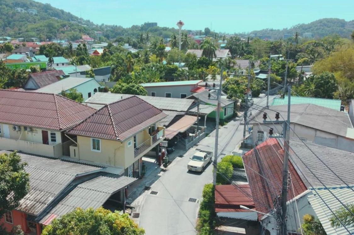Bangtao Corner Apartment Pantai Bang Tao Luaran gambar