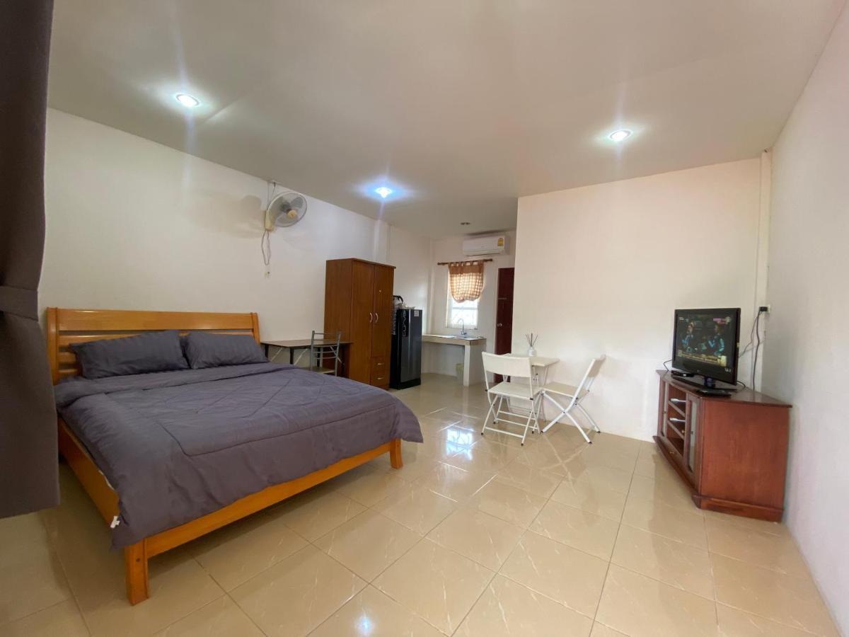 Bangtao Corner Apartment Pantai Bang Tao Luaran gambar