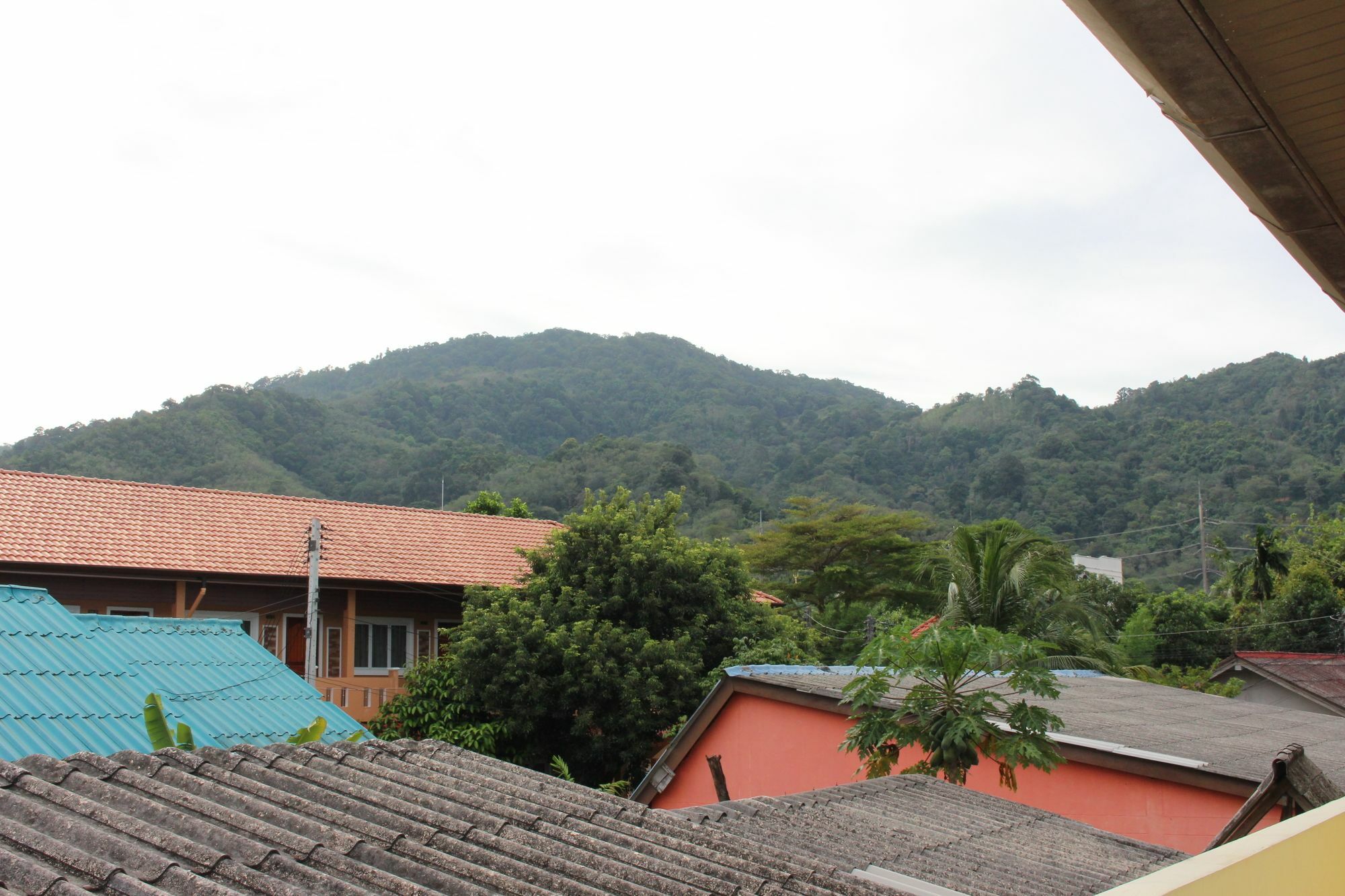 Bangtao Corner Apartment Pantai Bang Tao Luaran gambar
