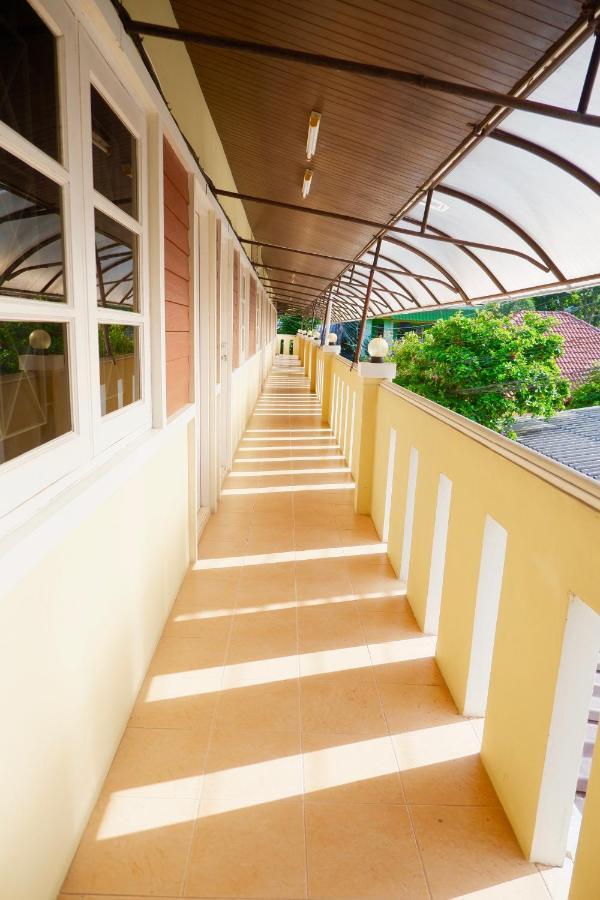 Bangtao Corner Apartment Pantai Bang Tao Luaran gambar